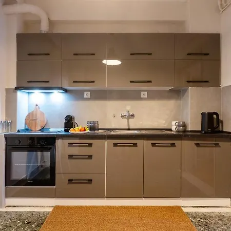 The Downtown Retreat - 2br